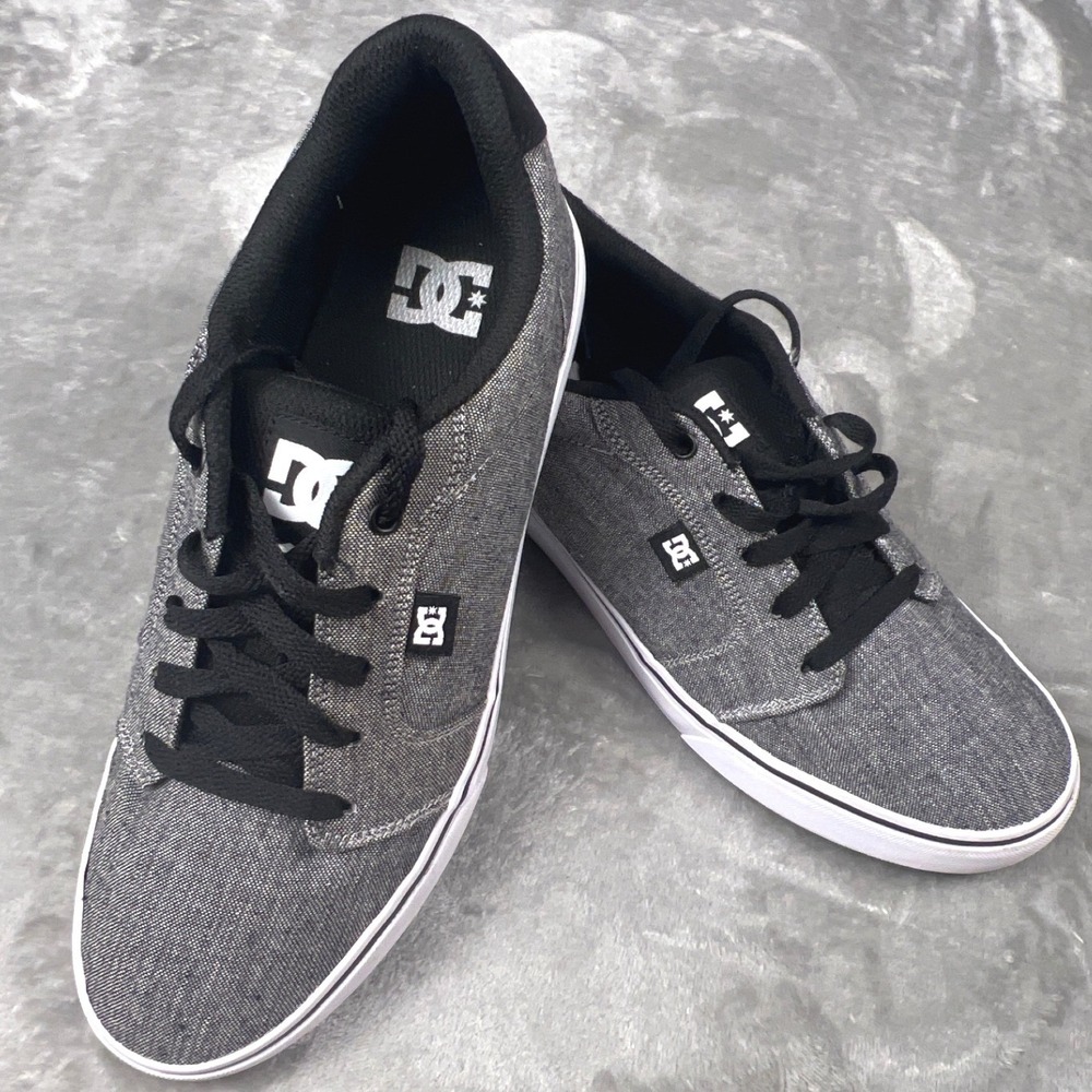 DC Shoes Anvil 303190 Mens 10.5 Gray Black Canvas/Textile Low Top Skate Sneakers